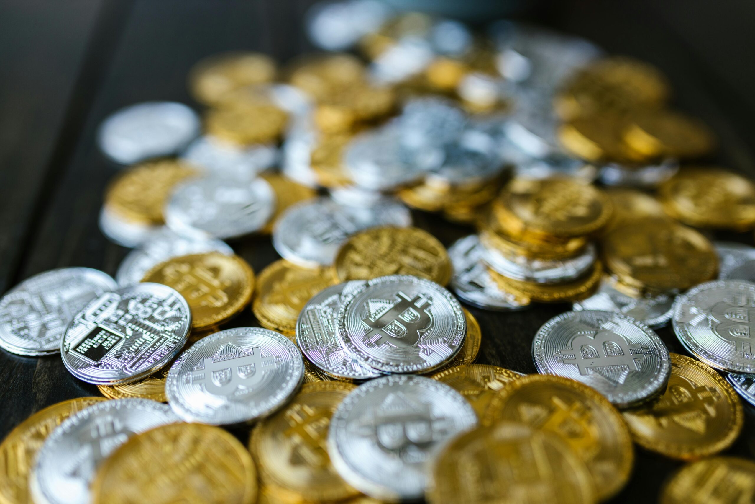 How Forex Trading Platforms Compare: Features You Need